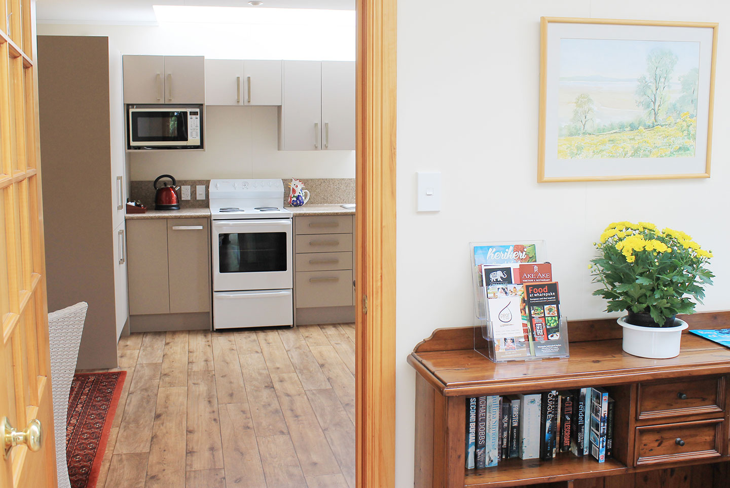 Fully equipped kitchen at the carriage house self catering accommodation kerikeri
