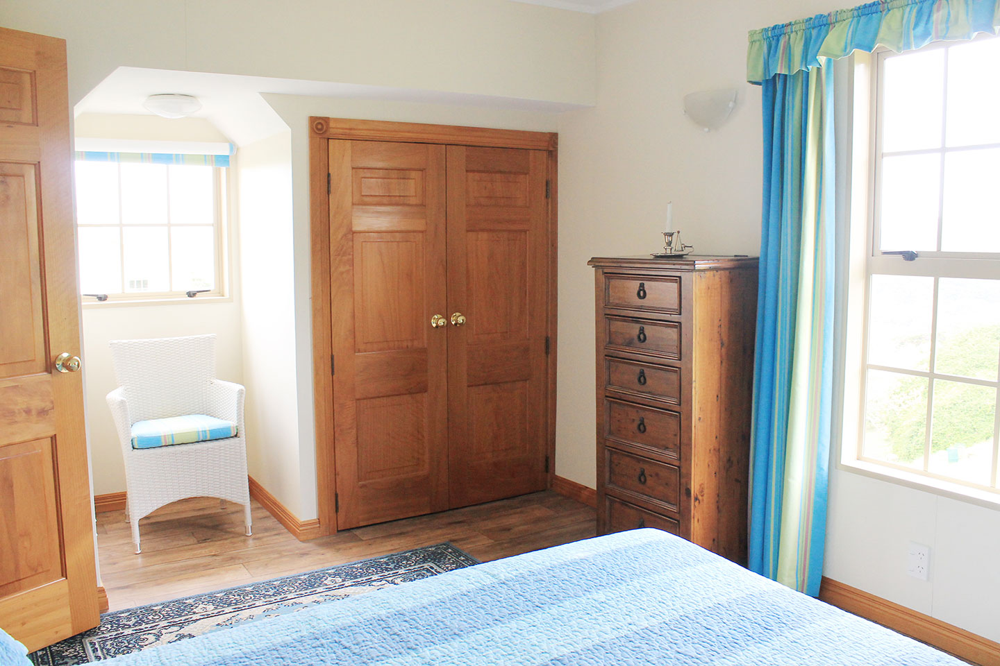 Bedroom at the carriage house bay of islands