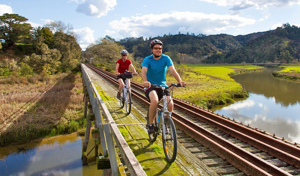 Cycle the Twin Coast Cycle Trail